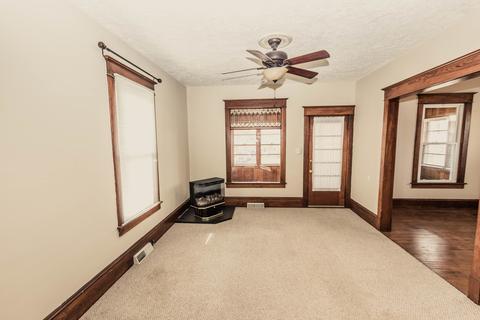 417 E Stewart St, Bloomington, IL 61701 photo 13