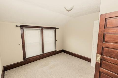 417 E Stewart St, Bloomington, IL 61701 photo 20
