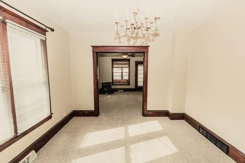 417 E Stewart St, Bloomington, IL 61701 photo 11