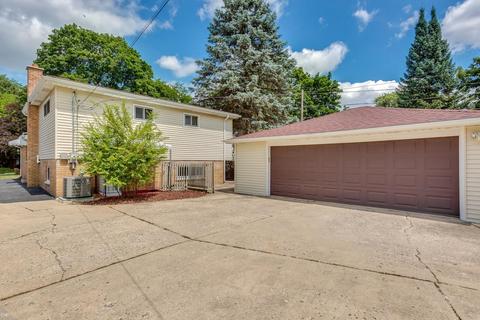 1773 Whitcomb Ave, Des Plaines, IL 60018 photo 25