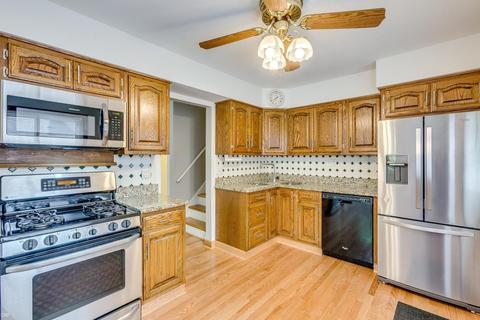 1773 Whitcomb Ave, Des Plaines, IL 60018 photo 6