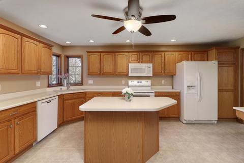 504 Whispering Pines Cc Ln, Normal, IL 61761 photo 7