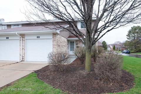 1191 Leicester Ct, Wheaton, IL 60189 photo 2