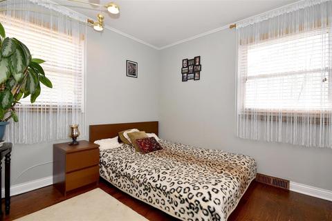 2155 Chase Ave, Des Plaines, IL 60018 photo 15