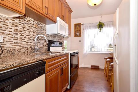 2155 Chase Ave, Des Plaines, IL 60018 photo 10