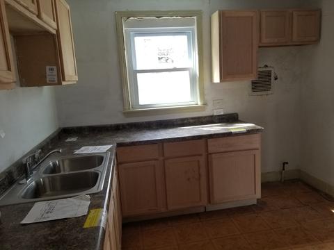 111 E 151st St, Harvey, IL 60426 photo 6