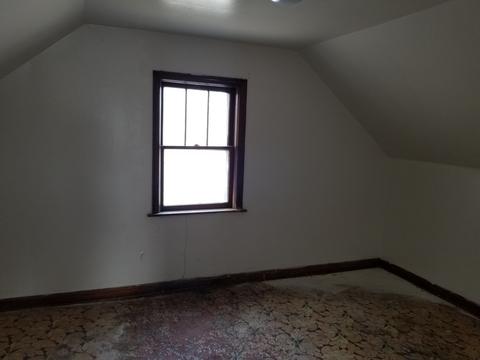 111 E 151st St, Harvey, IL 60426 photo 9