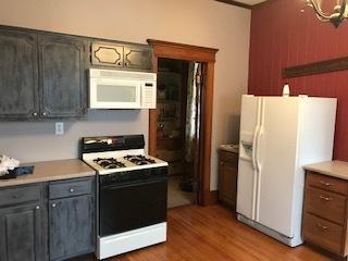 401 S Main St, Arrowsmith, IL 61722 photo 4