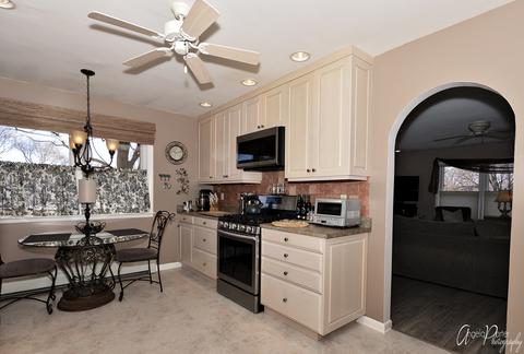1202 May Ave, Mchenry, IL 60051 photo 11