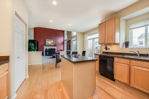 7010 Sahara Dr, Plainfield, IL 60586 photo 9