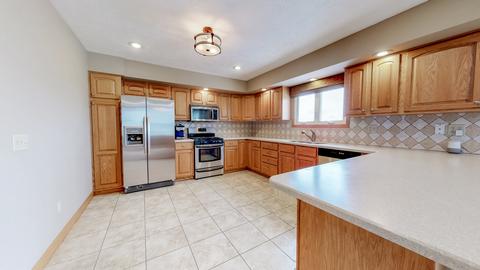 107 Sheringham Dr, Normal, IL 61761 photo 26