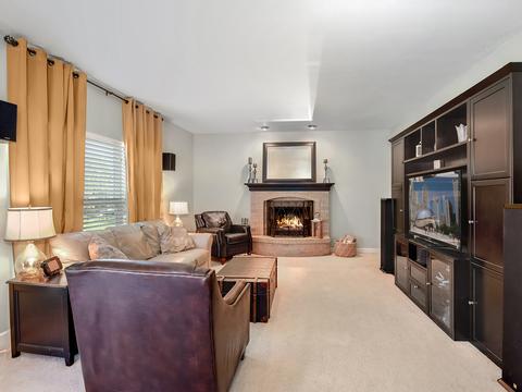 2100 Hearthstone Dr, Bartlett, IL 60103 photo 11