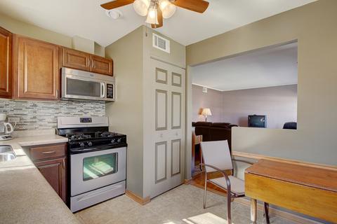 417 E Maple St, Lombard, IL 60148 photo 5
