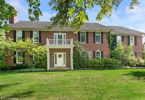 49 Briar Rd, Golf, IL 60029 photo 2