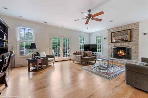 49 Briar Rd, Golf, IL 60029 photo 11