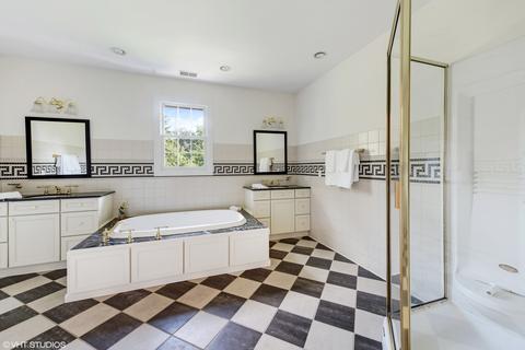 49 Briar Rd, Golf, IL 60029 photo 15