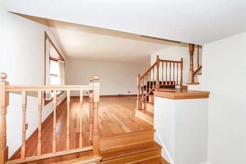4110 Ohare Dr, Hoffman Estates, IL 60192 photo 3