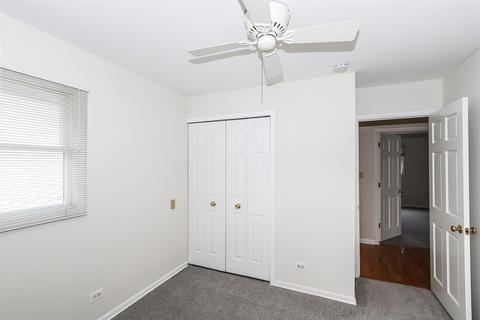 4110 Ohare Dr, Hoffman Estates, IL 60192 photo 24