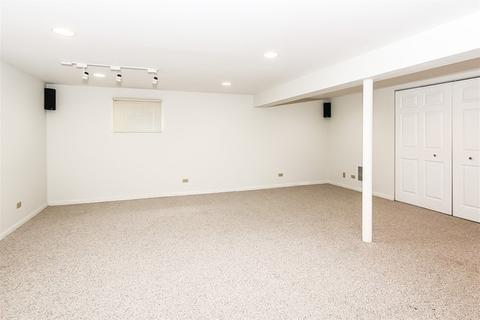 4110 Ohare Dr, Hoffman Estates, IL 60192 photo 27