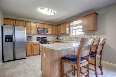 809 Chickory Dr, Champaign, IL 61822 photo 14