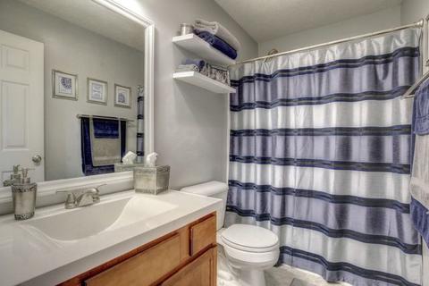 809 Chickory Dr, Champaign, IL 61822 photo 21
