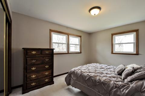 1106 Acre Ln, Johnsburg, IL 60051 photo 14
