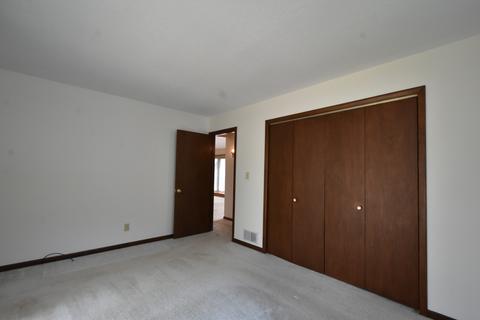 1106 Acre Ln, Johnsburg, IL 60051 photo 20