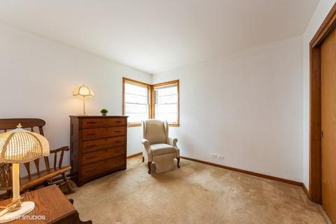 816 Walter Ave, Des Plaines, IL 60016 photo 10