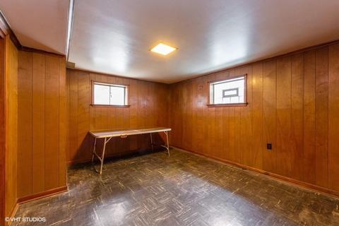 816 Walter Ave, Des Plaines, IL 60016 photo 13