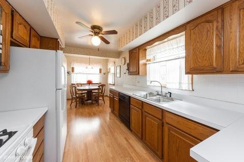 816 Walter Ave, Des Plaines, IL 60016 photo 7