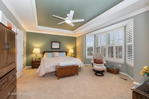 815 Rambling Brook Cir, Elgin, IL 60124 photo 15