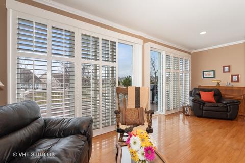 815 Rambling Brook Cir, Elgin, IL 60124 photo 7