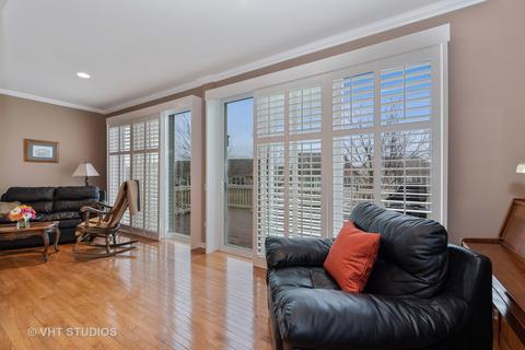 815 Rambling Brook Cir, Elgin, IL 60124 photo 9
