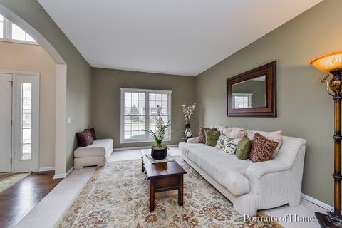 948 Riverstone Dr, Aurora, IL 60502 photo 3