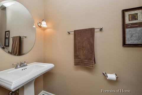 948 Riverstone Dr, Aurora, IL 60502 photo 11