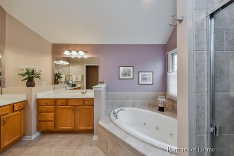 948 Riverstone Dr, Aurora, IL 60502 photo 14