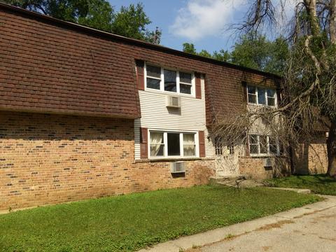 905 3rd St, Mchenry, IL 60050 photo 1