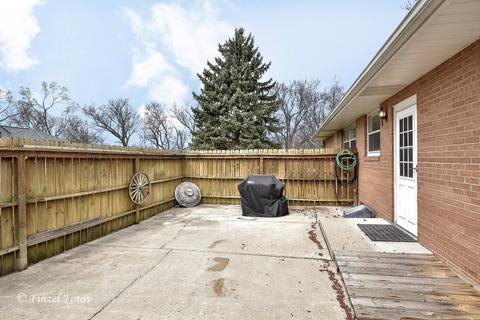 3715 Weingart Rd, Johnsburg, IL 60051 photo 16