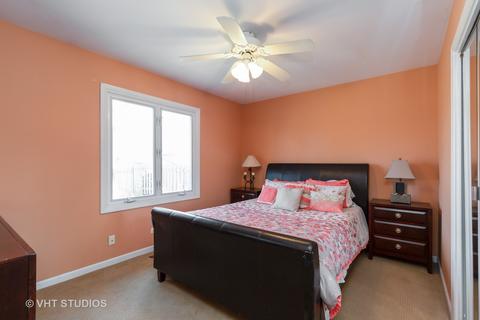 2037 Greenfield Rd, Hoffman Estates, IL 60169 photo 6
