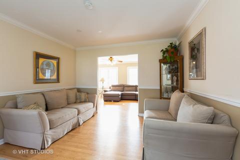 2037 Greenfield Rd, Hoffman Estates, IL 60169 photo 5