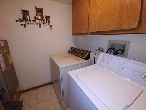 4548 Topaz Dr, Hoffman Estates, IL 60192 photo 7
