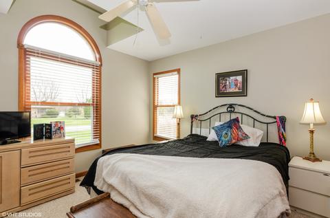 39 W329 Abilene Trl, Elgin, IL 60124 photo 8