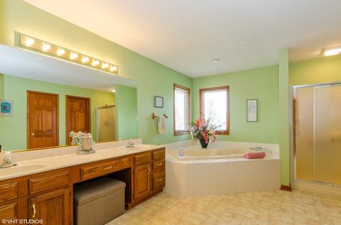 39 W329 Abilene Trl, Elgin, IL 60124 photo 7