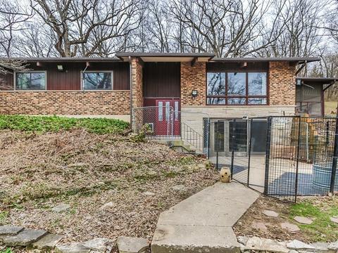 5465 Edgewood Dr, Algonquin, IL 60102 photo 1