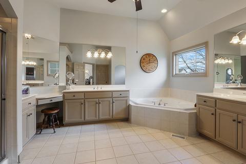 22947 Weinhold Dr, Plainfield, IL 60585 photo 25