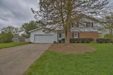 2218 Georgetown Dr, Champaign, IL 61821 photo 3