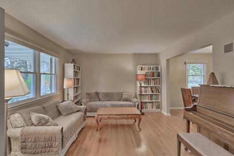 2218 Georgetown Dr, Champaign, IL 61821 photo 6