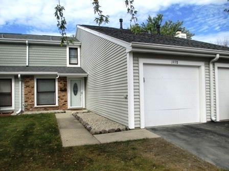 1978 Franklin Pl, Hoffman Estates, IL 60169 photo 1