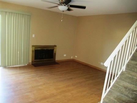 1978 Franklin Pl, Hoffman Estates, IL 60169 photo 2