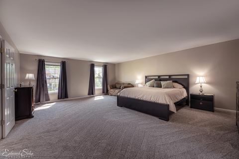 50 S Oakleaf Rd, Algonquin, IL 60102 photo 15